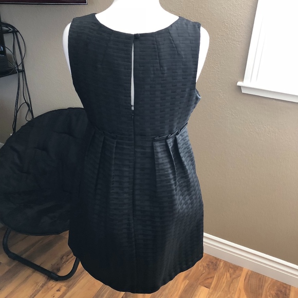 Max and Cleo Black dress with pockets - Picture 3 of 5